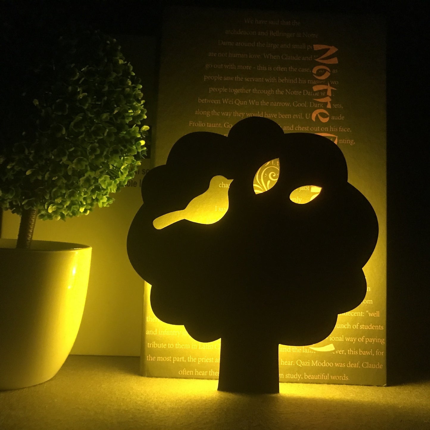 LED Animal Night Light – Dog & Cat Smart Sound Sensor Lamp for Kids & Home